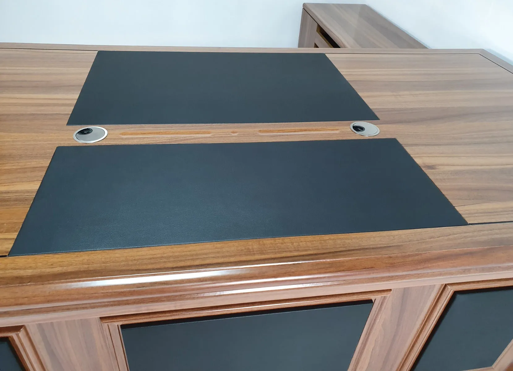 Light Oak Executive Desk With Leather Detailing - With Pedestal and Return - 2233