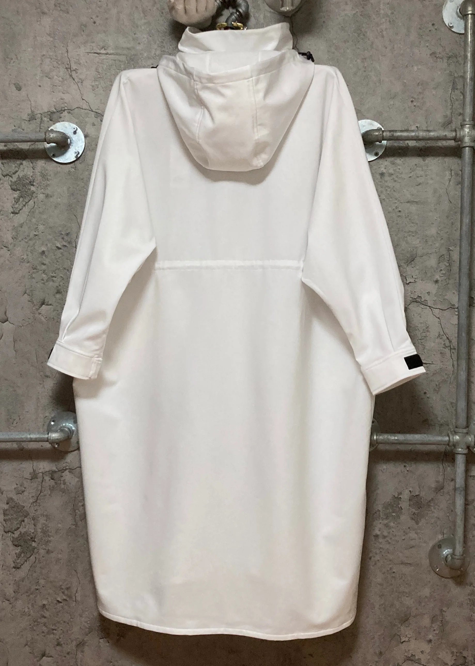 Uiscel water-repellent long coat stand collar white