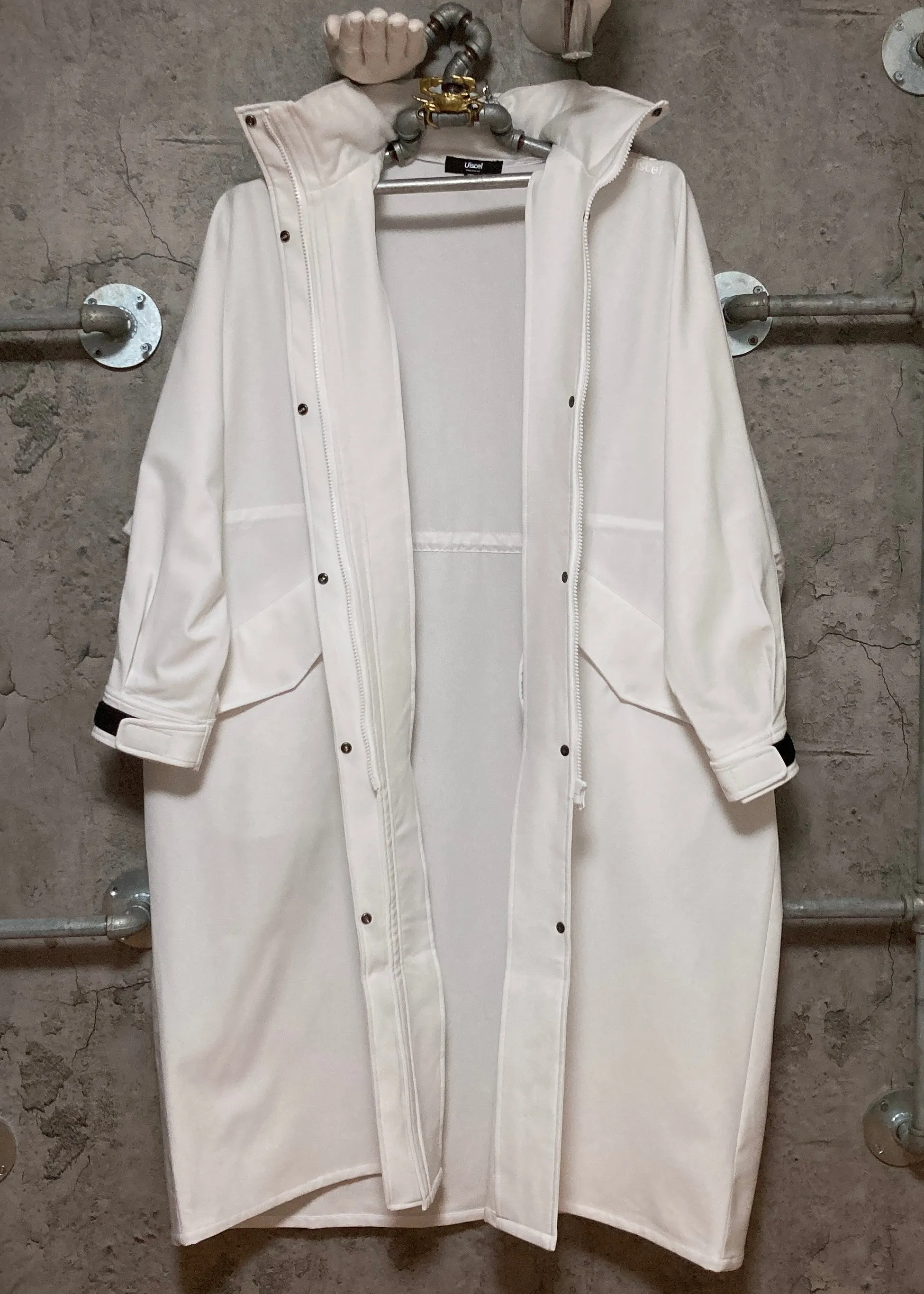 Uiscel water-repellent long coat stand collar white