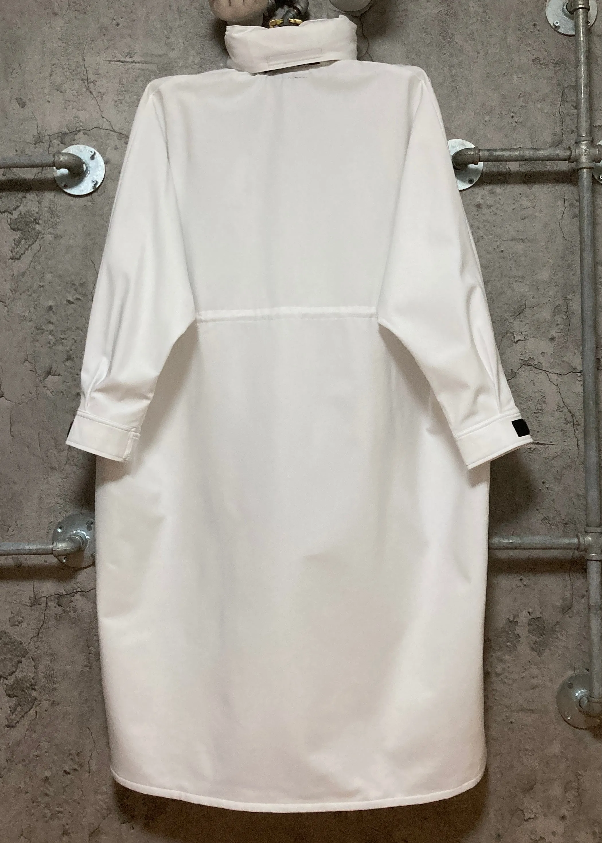 Uiscel water-repellent long coat stand collar white